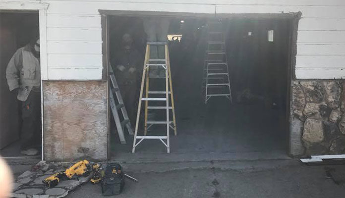 garage door repair & replacement